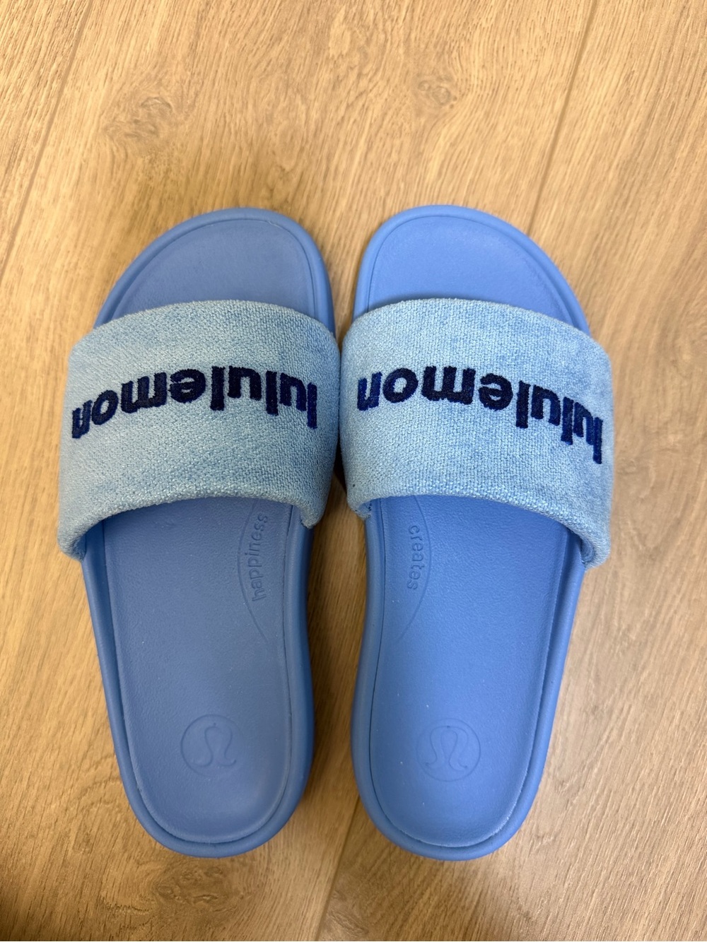 Lululemon Womens Restfeel Terry Slide, Size 6, BRAND NEW w/o tag